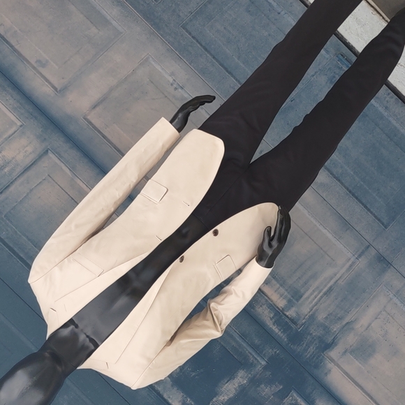 Bonobos® Men's Foundation Chambray Suit Jacket (Slim Fit.) - Picture 9 of 17